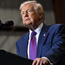 Viaje de Trump a Venezuela sería un error garrafal